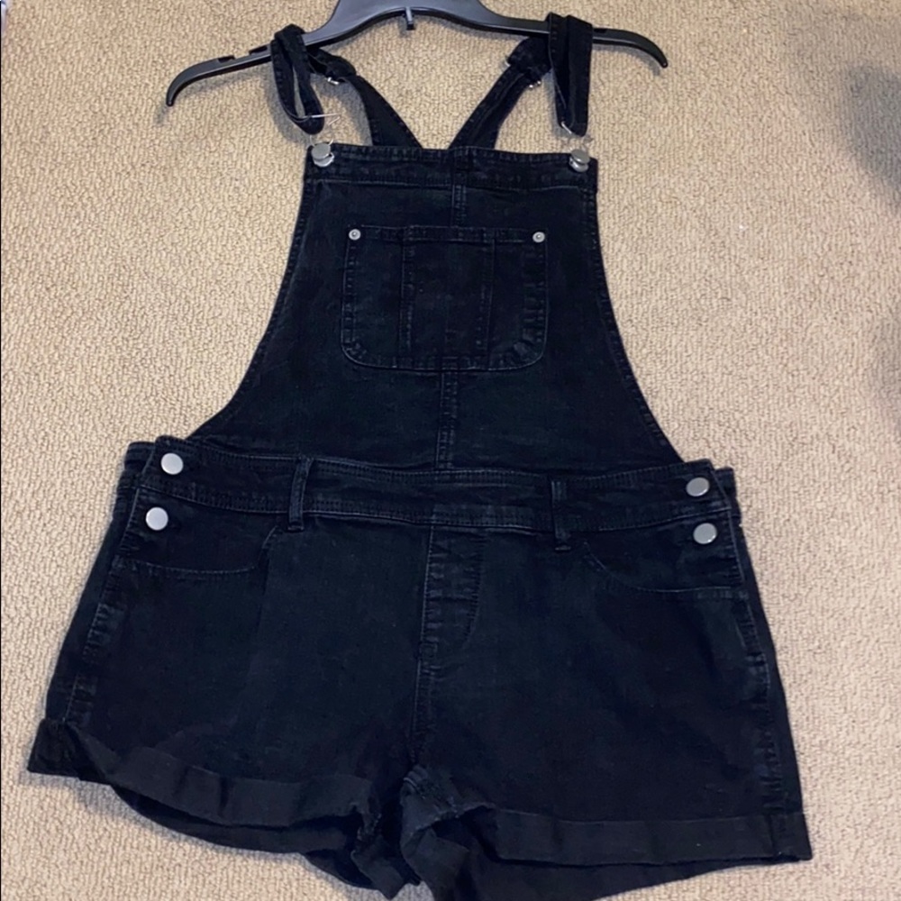 Large walmart short overalls